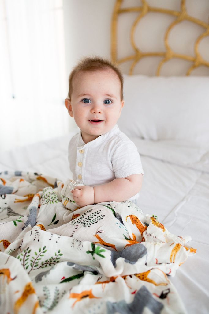 Loulou Lollipop Muslin Swaddle Safari Jungle